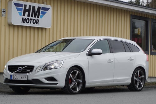 Volvo V60 D5 AWD Geartronic Momentum, R-Design SoV-hjul 2012