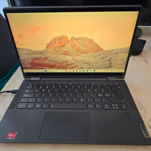 Lenovo IdeaPad Flex 5 14ALC05 2-i-1 bärbar dator