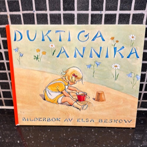 Duktiga Annika av Elsa Beskow, 1941