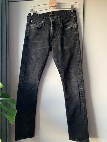 Helt nya Lee svarta jeans model Luke, storlek W30 L30