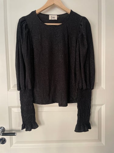 I Say svart glittrig top, storlek XS