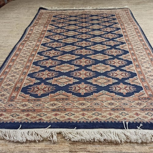Pakistan 2-ply matta – Äkta klassisk handknuten matta 89 × 157 cm