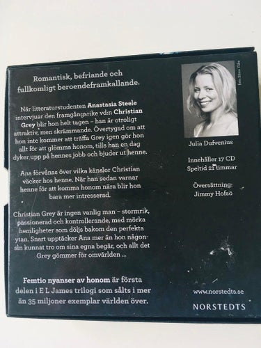FEMTIO NYANSER AV HONOM E L James Ljudbok