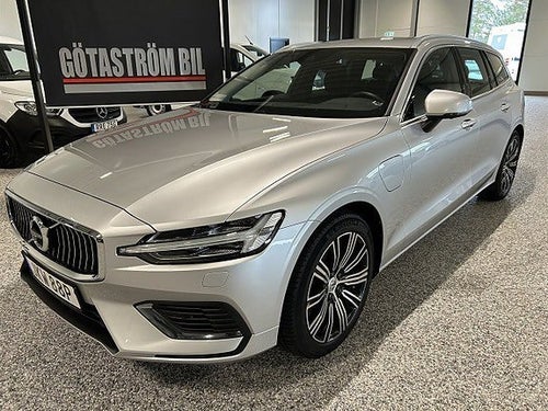Volvo V60 Recharge T6 AWD Geartronic, 350hk, 2022