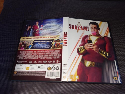 Shazam (Zachary Levi, Mark Strong)