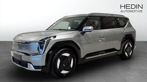 Kia EV9 AWD PLUS LONG RANGE Laddkort värde 15 000:-