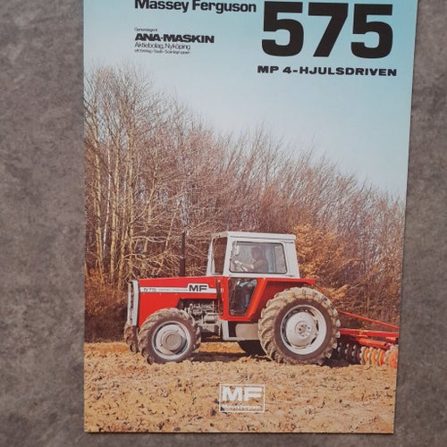 Massey Ferguson 575 Traktor, 4-hjulsdriven