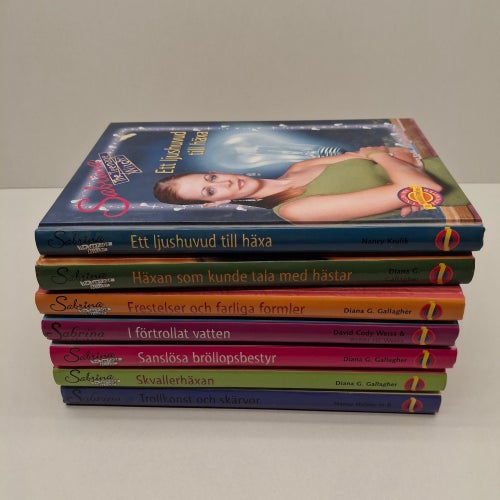 Sabrina the teenage witch x7 Bokpaket ungdomsböcker - Se bilder för titlar