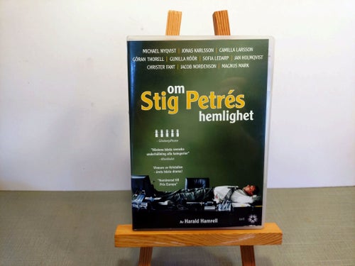Om Stig Petrés hemlighet (DvdNyqvist, Röör, Karlsson, Fant) Låg fraktkostnad!