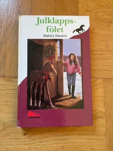 Julklappsfölet av Mallory Stevens, Pollux, häst