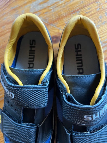 Shimano cykelskor i svart och blått, storlek 41