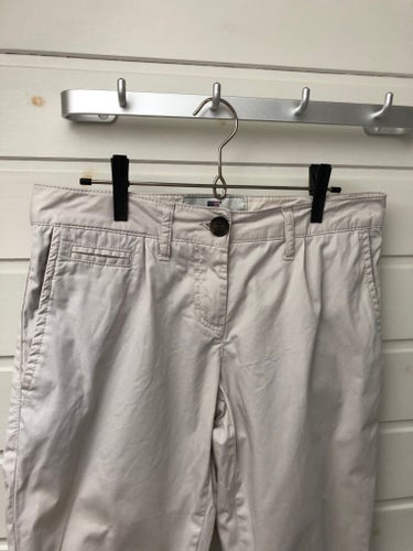 Ljusa chinos av Lexington i storlek 25/34, nyskick
