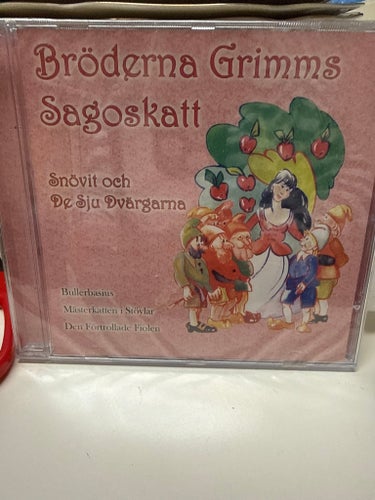 Bröderna Grimms Sagoskatt - Snövit och De Sju Dvärgarna