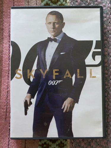 Skyfall (DVD) 007