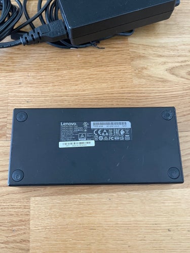 Lenovo ThinkPad USB-C Dockningsstation Typ 40A9 #C