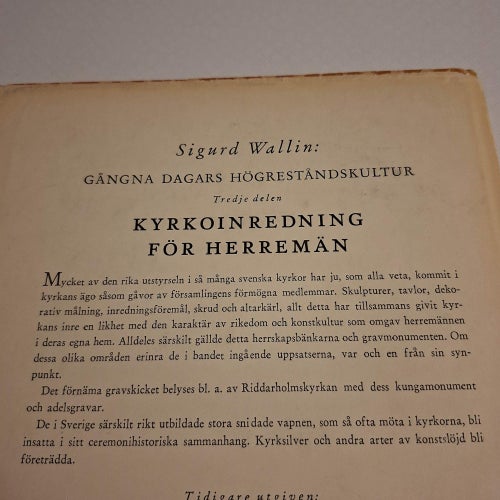 Kyrkoinredning för herremän av Sigurd Wallin (inb) 1948 osprättad = oläst