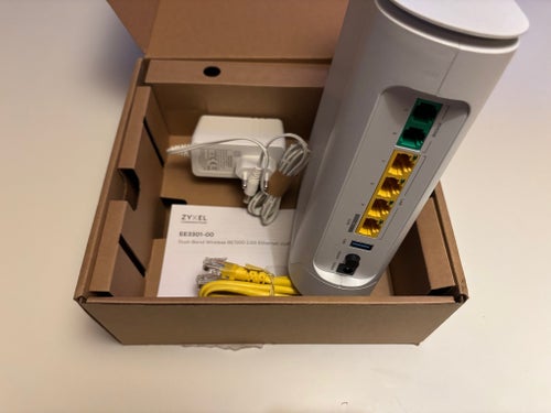 Zyxel EE3301-00 router NY