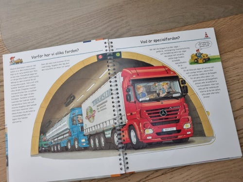 BOK Allt om Lastbilar, traktorer och grävmaskiner, Ravensburger