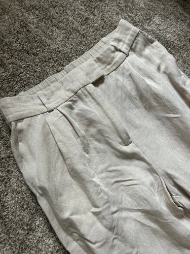 H&M beiga byxor, storlek 40