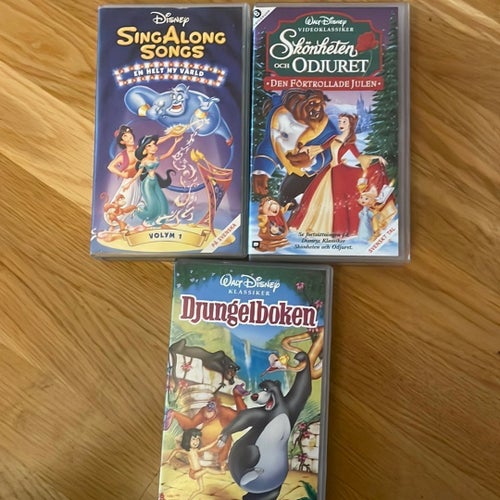 3 VHS-filmer: Skönheten och Odjuret, Djungelboken, Disney Sing Along Songs