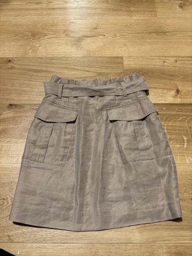 H&M beige kjol, storlek 34