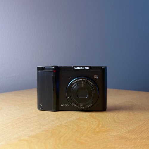 Samsung NV10 – snabb frakt