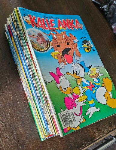 Kalle Anka & C:o mfl. Serietidningar 2000-2004