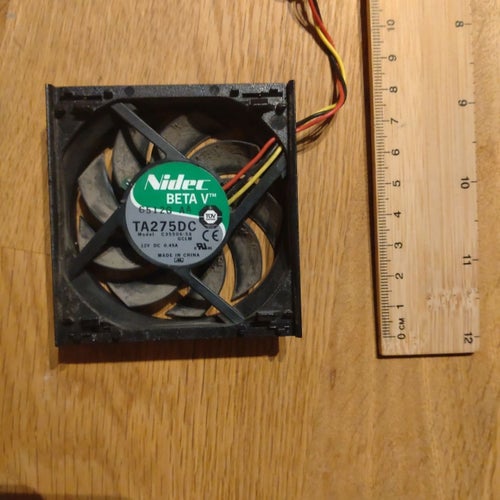 Nidec Beta V TA275DC Datorfläkt