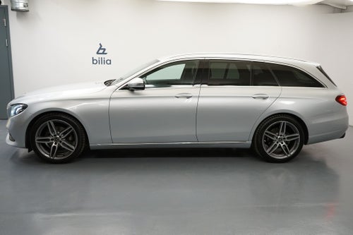 Mercedes-Benz E 220 T d