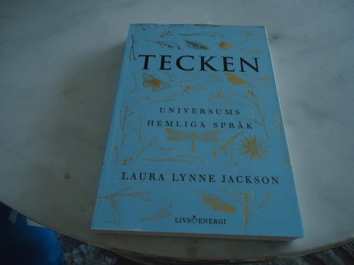 Tecken av Laura Lynne Jackson, 2019