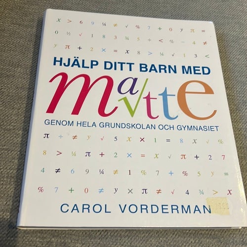 Häftad bok: Hjälp ditt barn med matte av Carol Vorderman