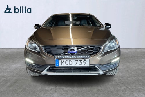 Volvo V60 Cross Country Summum/AWD/V-Hjul/Dragkrok/Nyservad/Ledramp