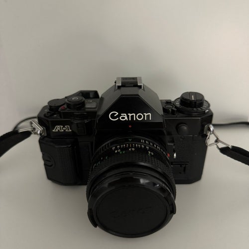 Canon A-1 / Analogkamera A1