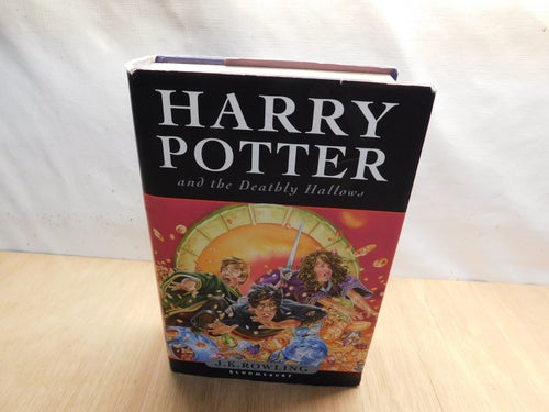 Harry Potter J.K Rowling First Edition Harry Potter And The Deadly Hollows