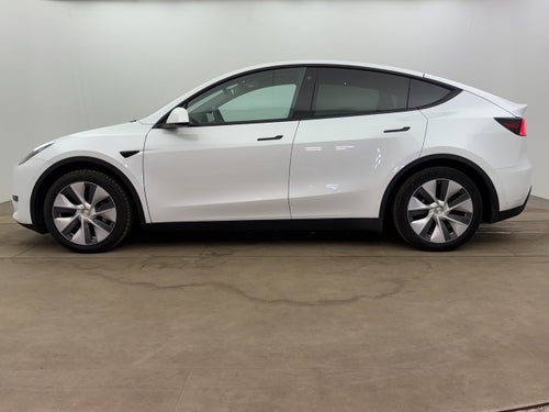 Tesla Model Y Standard Range RWD, 299hk, 2023