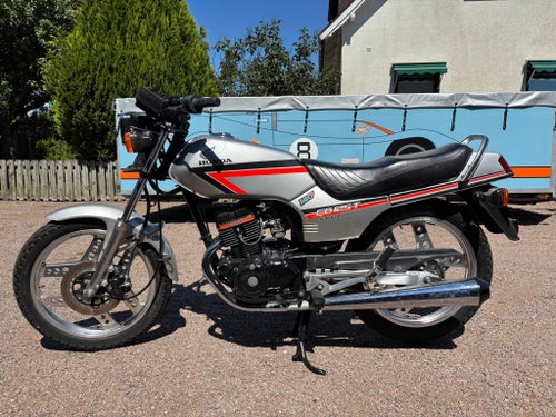 HONDA CB 125 T JC06