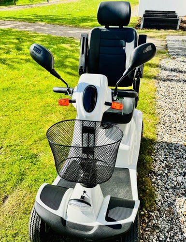 Promenadscooter Vit