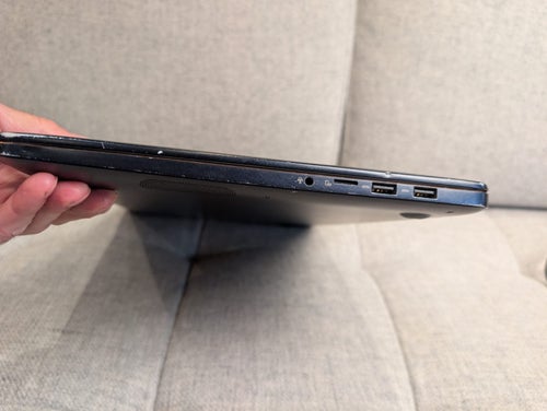 ASUS ZenBook Pro 15 (UX580G) – i9 / 16GB / 4K Touch / GTX 1050Ti / 500Gb SSD
