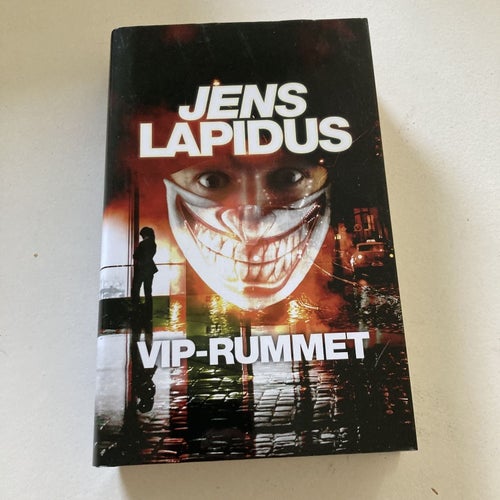 JENS LAPIDUS - VIP-RUMMET.
