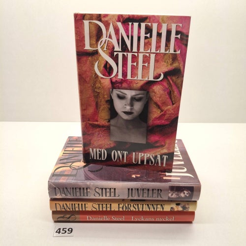 Danielle Steel x4 Bokpaket med hårdpärm - Se bilder för titlar