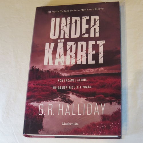 Under Kärret av G.R. Halliday