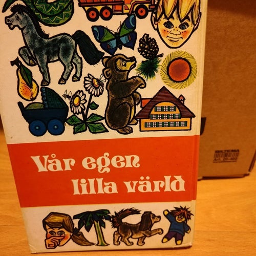 Vår egen lilla värld av Gustav Tobler