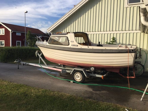 1978 Crescent plastbåt med trailer 505