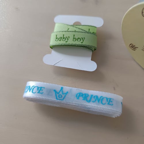 3 band med pojktema.