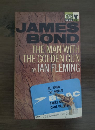 Ian Fleming - James Bond 007 / Man With The Golden Gun - Pan Books 1967 2nd