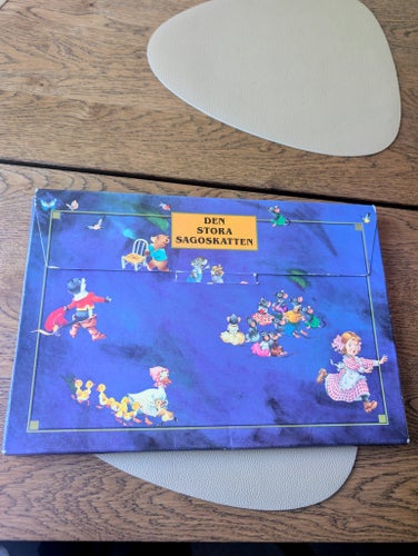 Den stora sagoskatten, 4 stora retro barnböcker