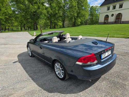 Volvo C70 T5 230HK Summum 1 ägare svensksåld