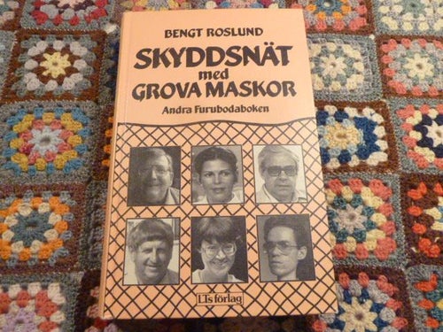 SKYDDSNÄT MED GROVA MASKOR, B. ROSLUND, BÖCKER