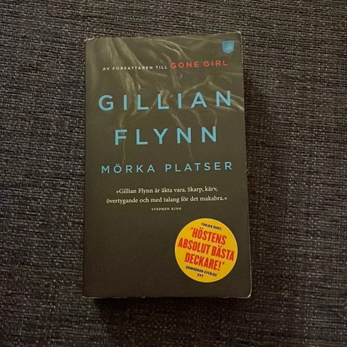 Mörka Platser av Gillian Flynn, 2014