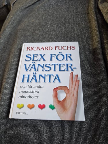Sex för vänsterhänta av Rickard Fuchs, 2000